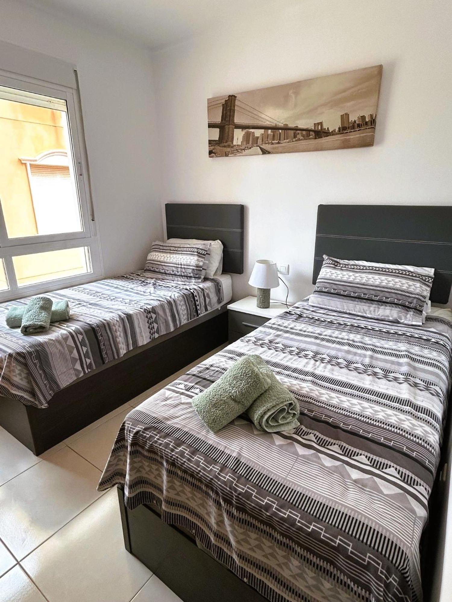 Beautiful 3 Bed, 2 Bath Modern Apartment Los Alcázares Exteriér fotografie