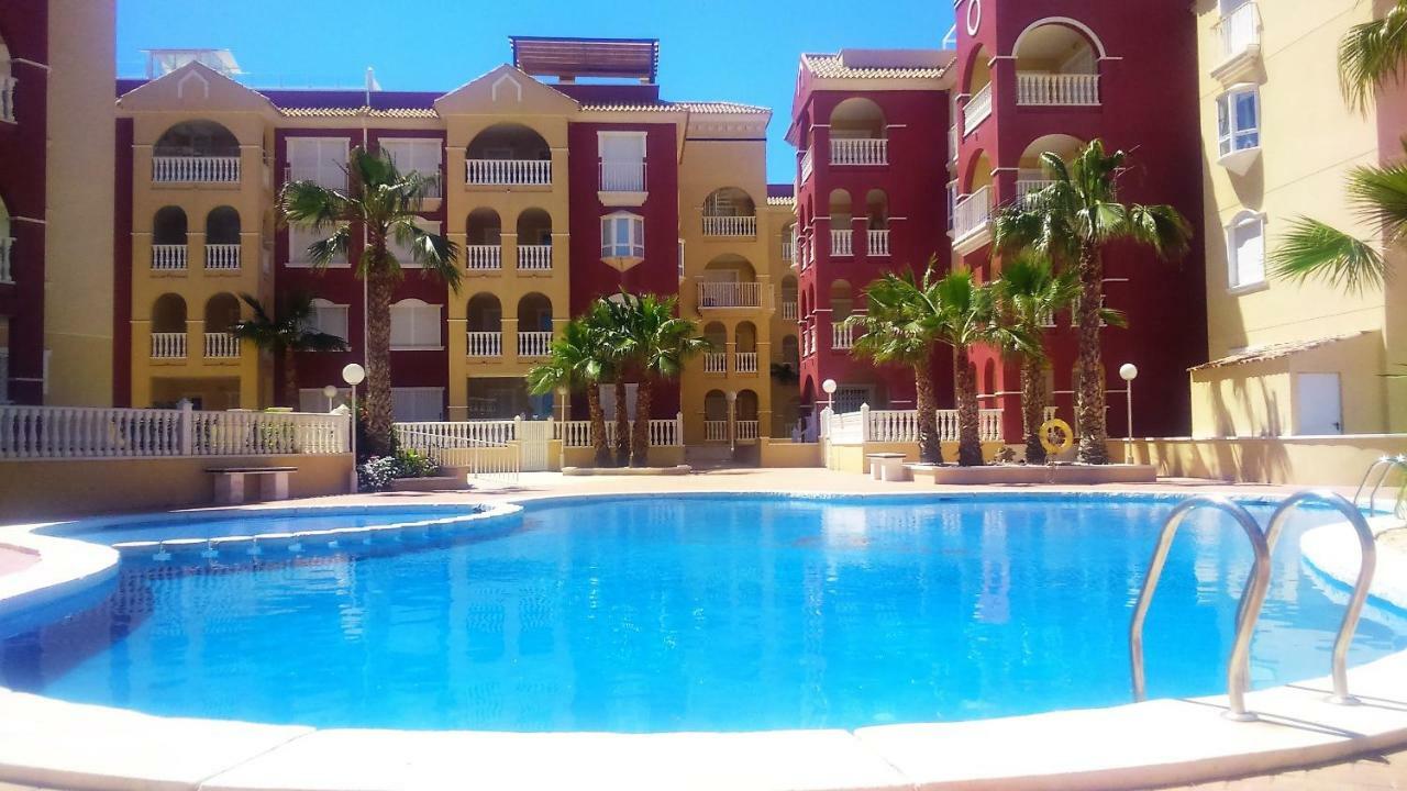 Beautiful 3 Bed, 2 Bath Modern Apartment Los Alcázares Exteriér fotografie